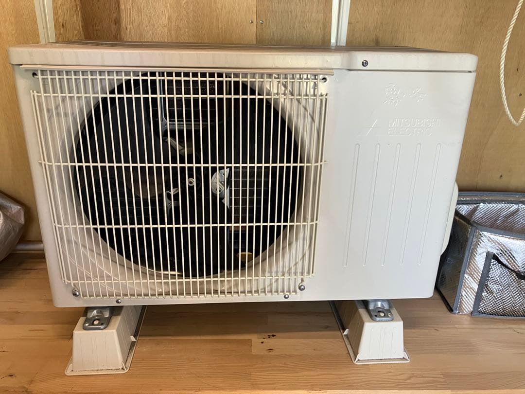 【美品】三菱 霧ヶ峰 エアコン MSZ-GE2221-W（2021年製）6畳用