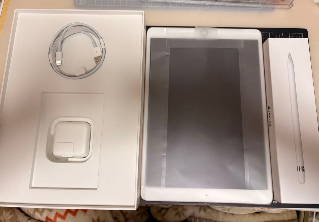 iPad Air 第3世代　Wi-Fiモデル　64GB Apple Pencil