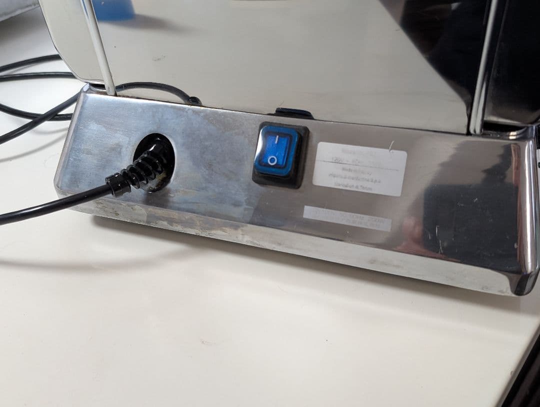 Imperia Restaurant 電動パスタマシン