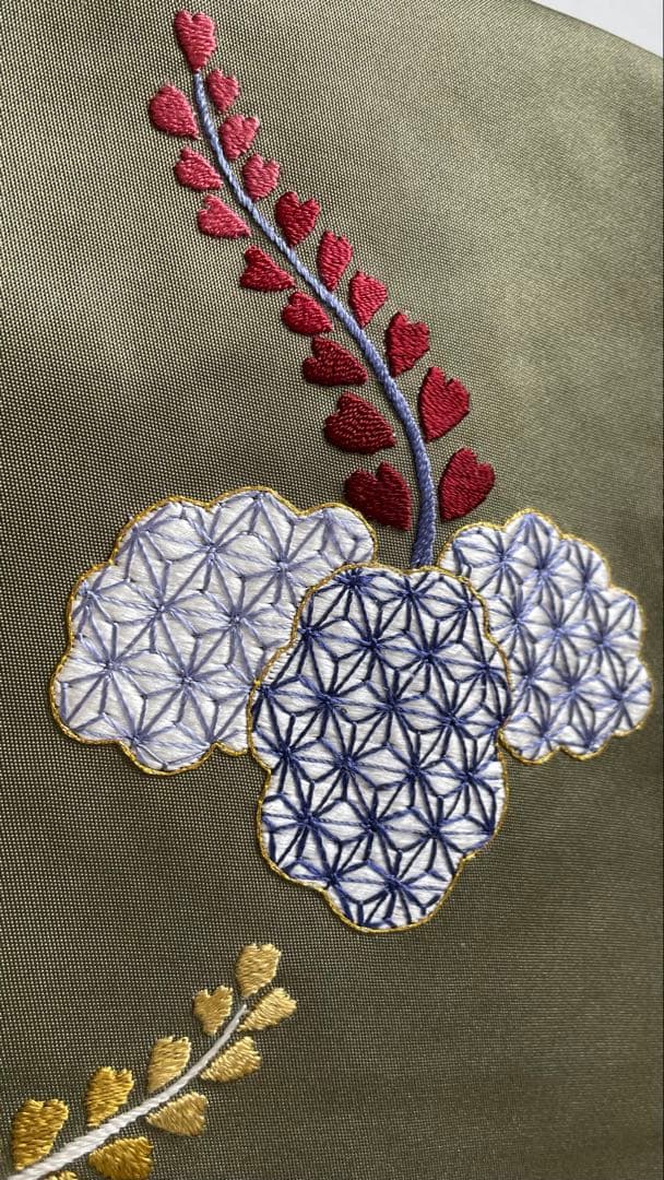 【美品】刺繍の美しい塩瀬の名古屋帯 桐 菊 オリーブグリーン 金銀糸 長尺