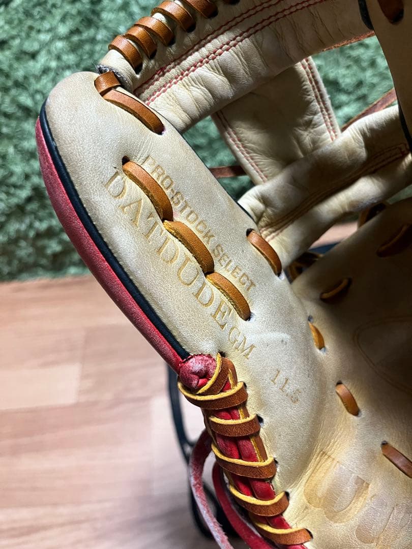 激レア！Wilson A2K DATDUDE 硬式内野手用グラブ 王冠バック風