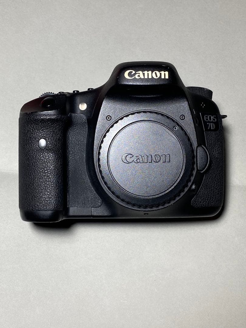 Canon EOS 7D + バッテリーグリップ BG-E7