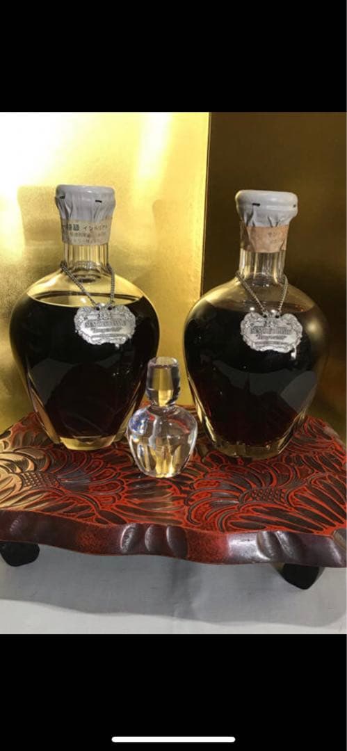 超希少　サントリーインペリアルブランデー　２本　変え蓋つき　大値引きします