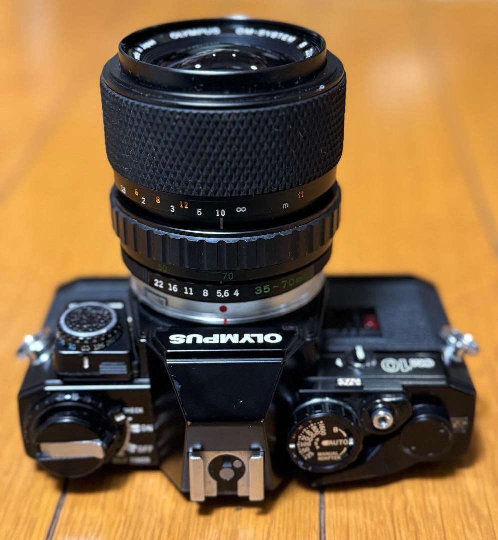 OLYMPUS OM10 フィルム一眼レフカメラ/レンズ付き