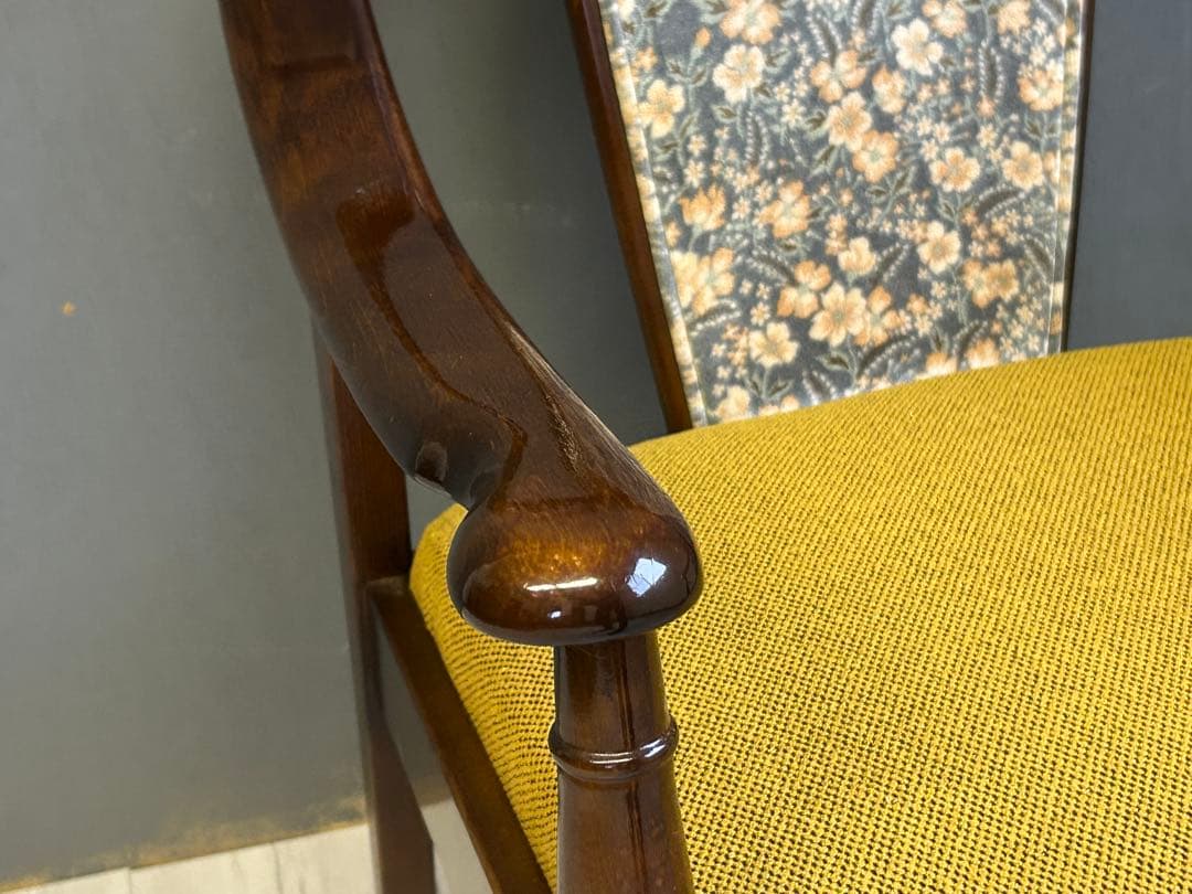 リメイク品　尾州生地　イエロー座面　カリモク　コロニアル　アームソファ　NI