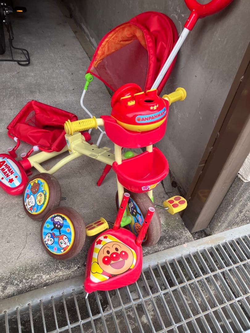 エムアンドエム ブザー付おでかけ三輪車 それいけ！アンパンマン デラックスII…