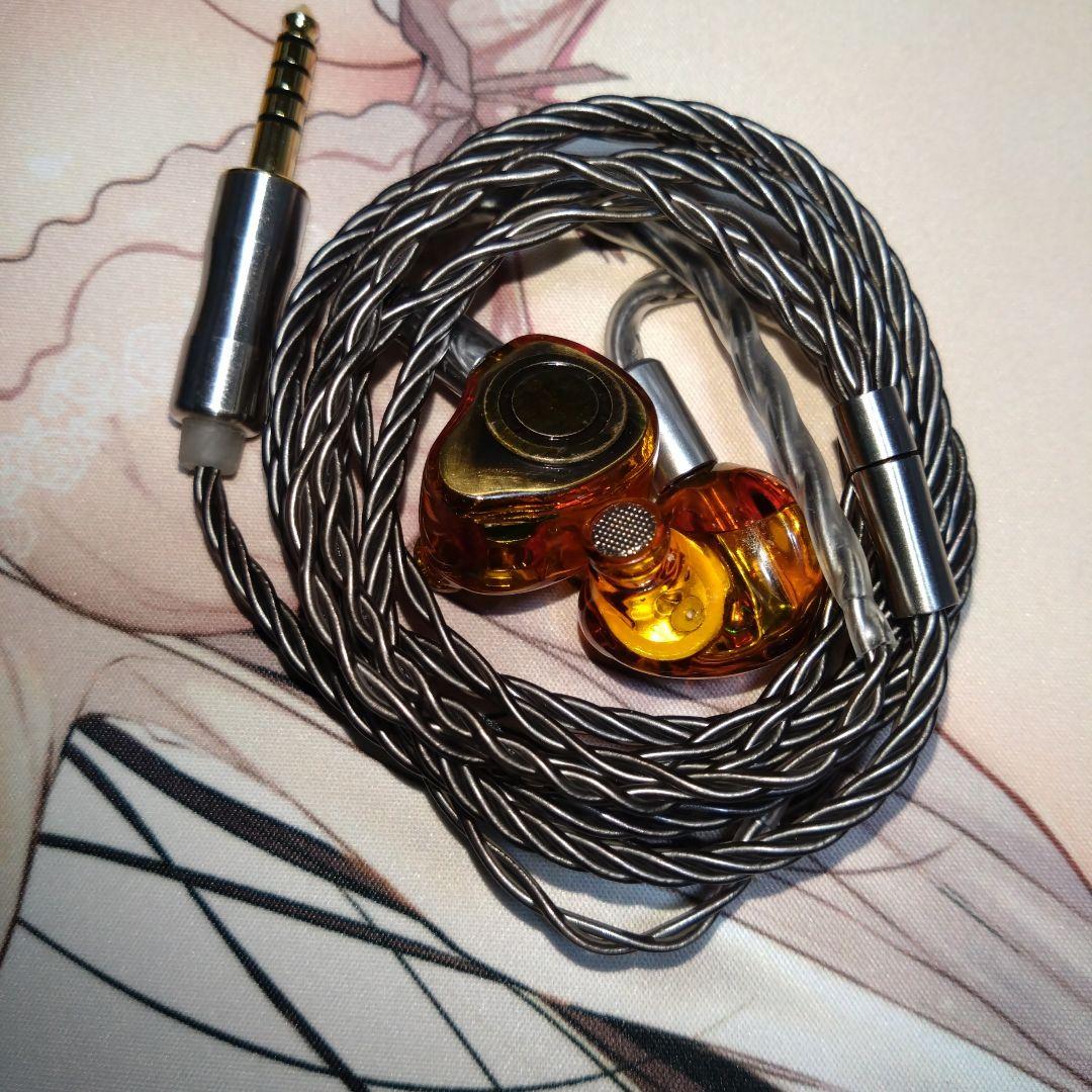 Oriolus Isabellae 有線イヤホン