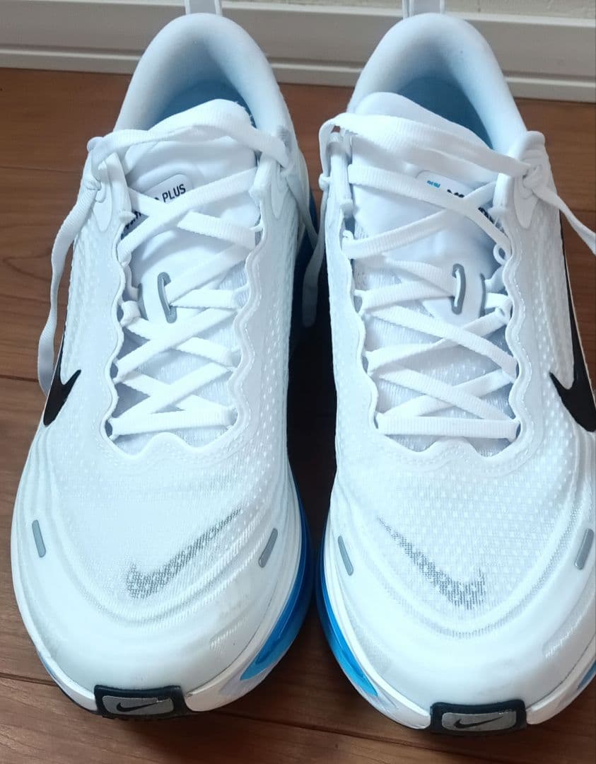 Nikeボメロプラス28cm