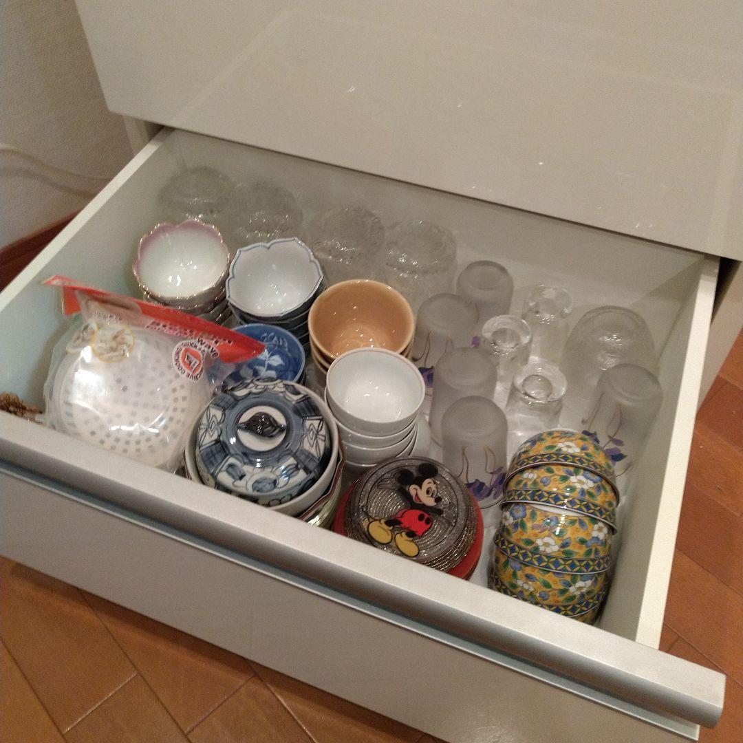 ホワイト 食器棚 ガラス扉 幅59cm(直接取引限定)