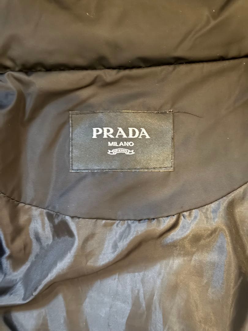【早い者勝ち】PRADA プラダ ダウンジャケット ブラック 美品 ミラノモデル