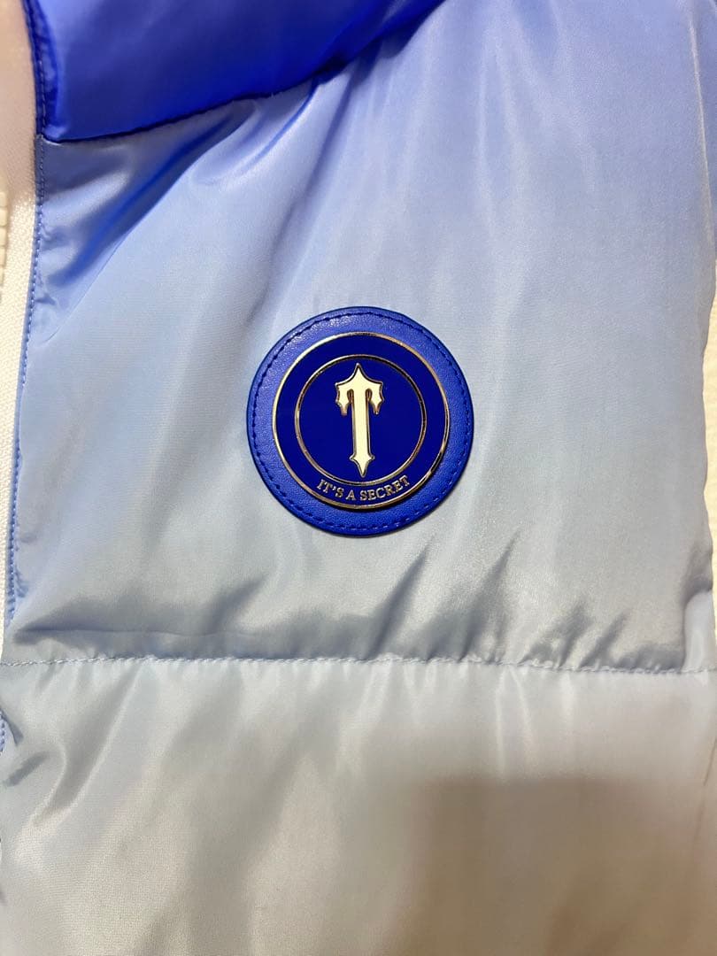 ビッチアムだぁーだぁ　TRAPSTAR グラデーションベスト