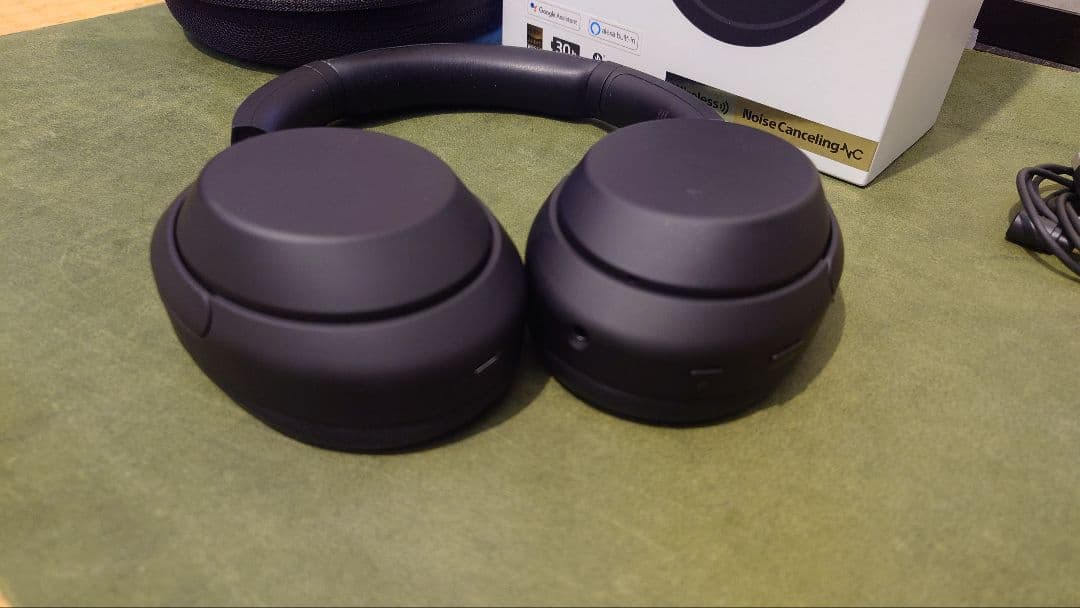 SONY WH-1000XM4 ノイズキャンセリングワイヤレスヘッドホン