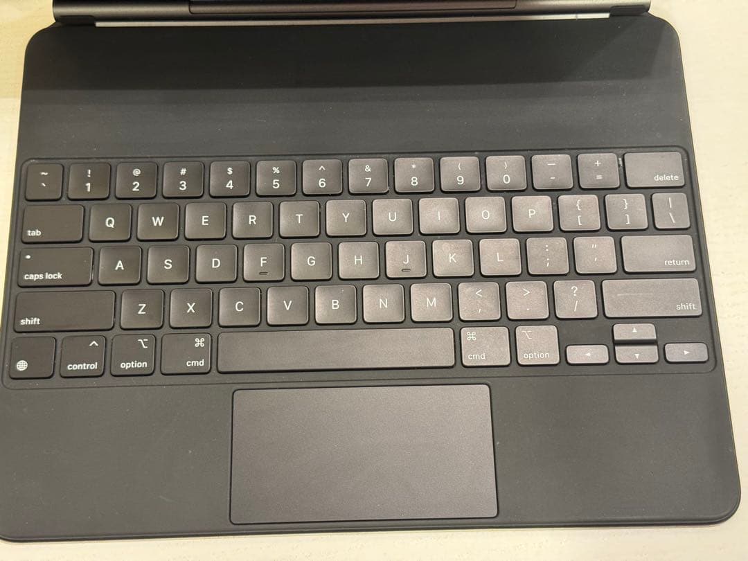 Magic keyboard ipad 12.9 モデルA1998