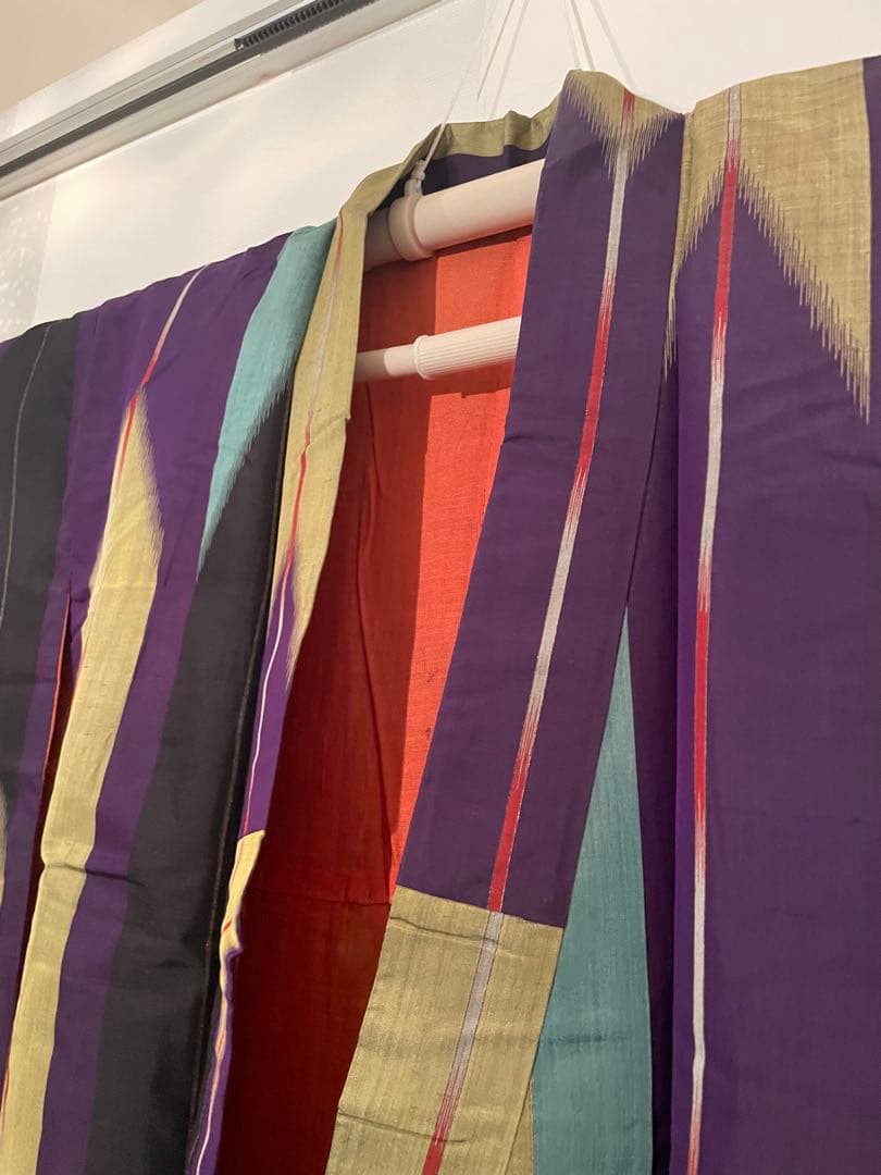 【銘仙】着物 大正ロマン レトロモダン アンティーク 正絹 矢羽根 146/62