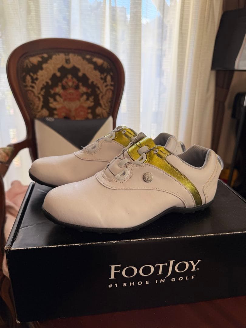 24.5 ゴルフシューズ　フットジョイ　レディース