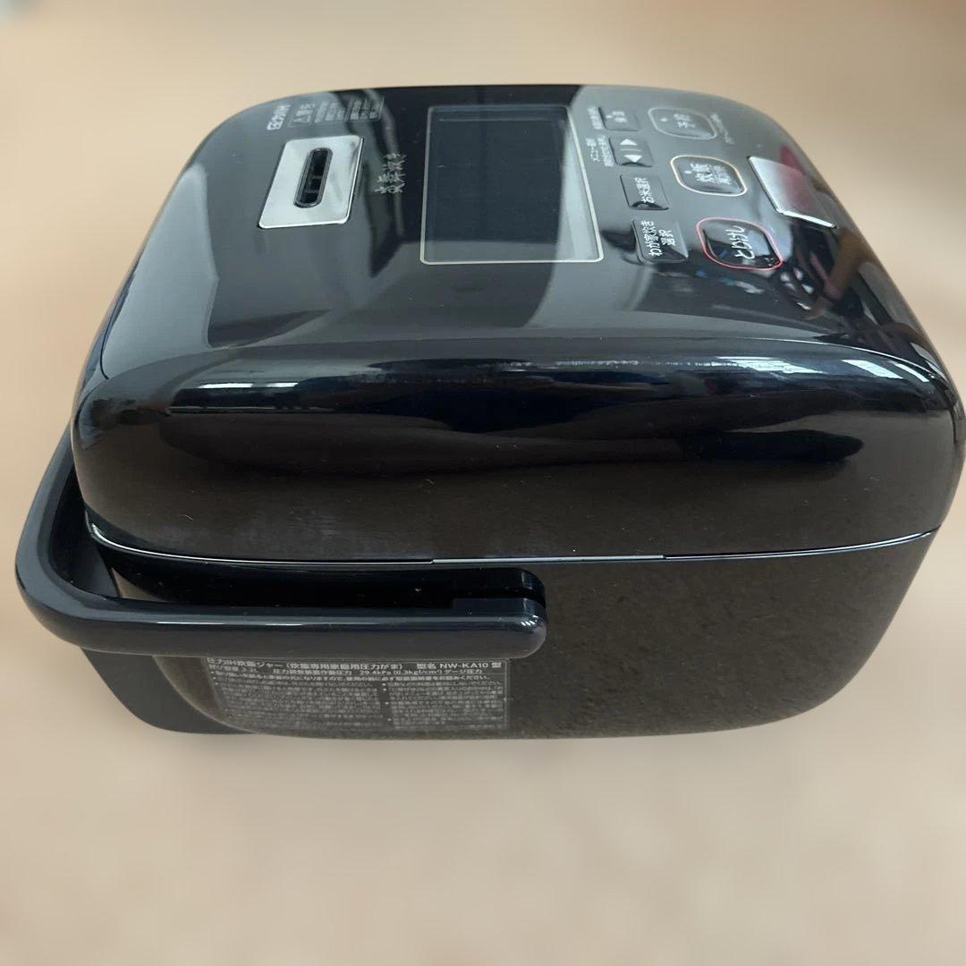 象印　圧力IH炊飯器　炎舞炊き　NW-KA10 5.5号炊き