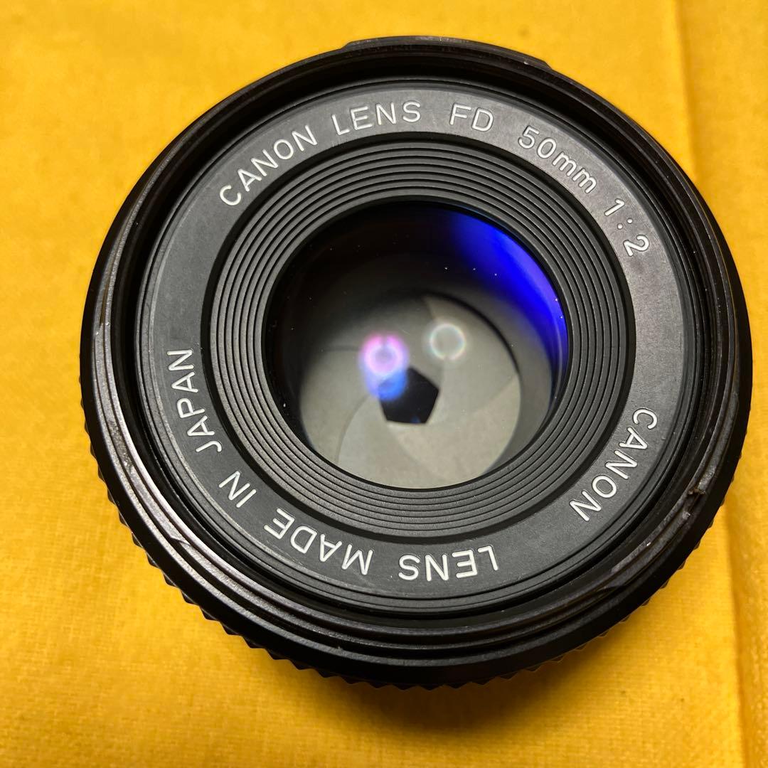 Canon AV-1 フィルムカメラ レンズ付き