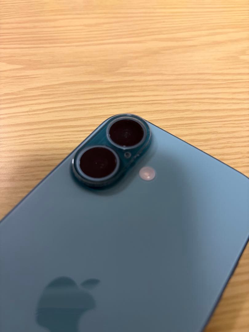 【美品】iPhone16 256GB ティール