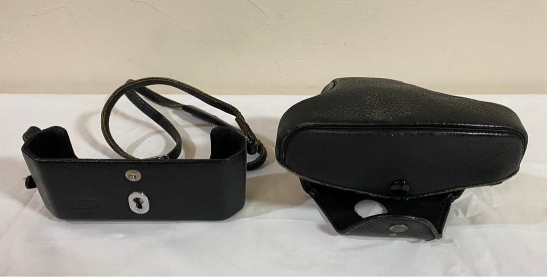 Nikomat一眼レフカメラ、Nikkor 135mm f/2.8レンズ