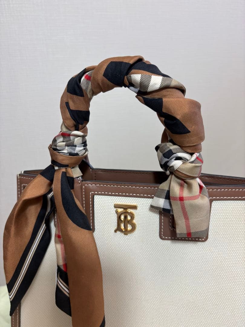 BURBERRYハンドバッグ キャンバス×レザー チェック スカーフ付き 美品