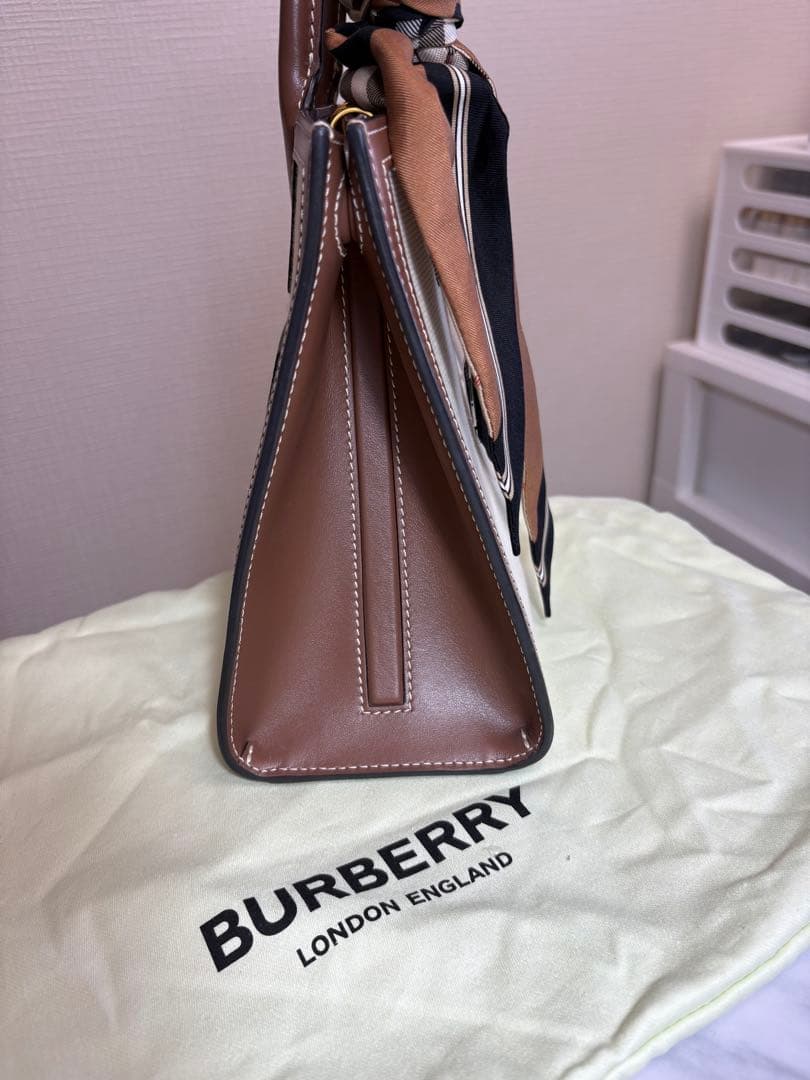 BURBERRYハンドバッグ キャンバス×レザー チェック スカーフ付き 美品
