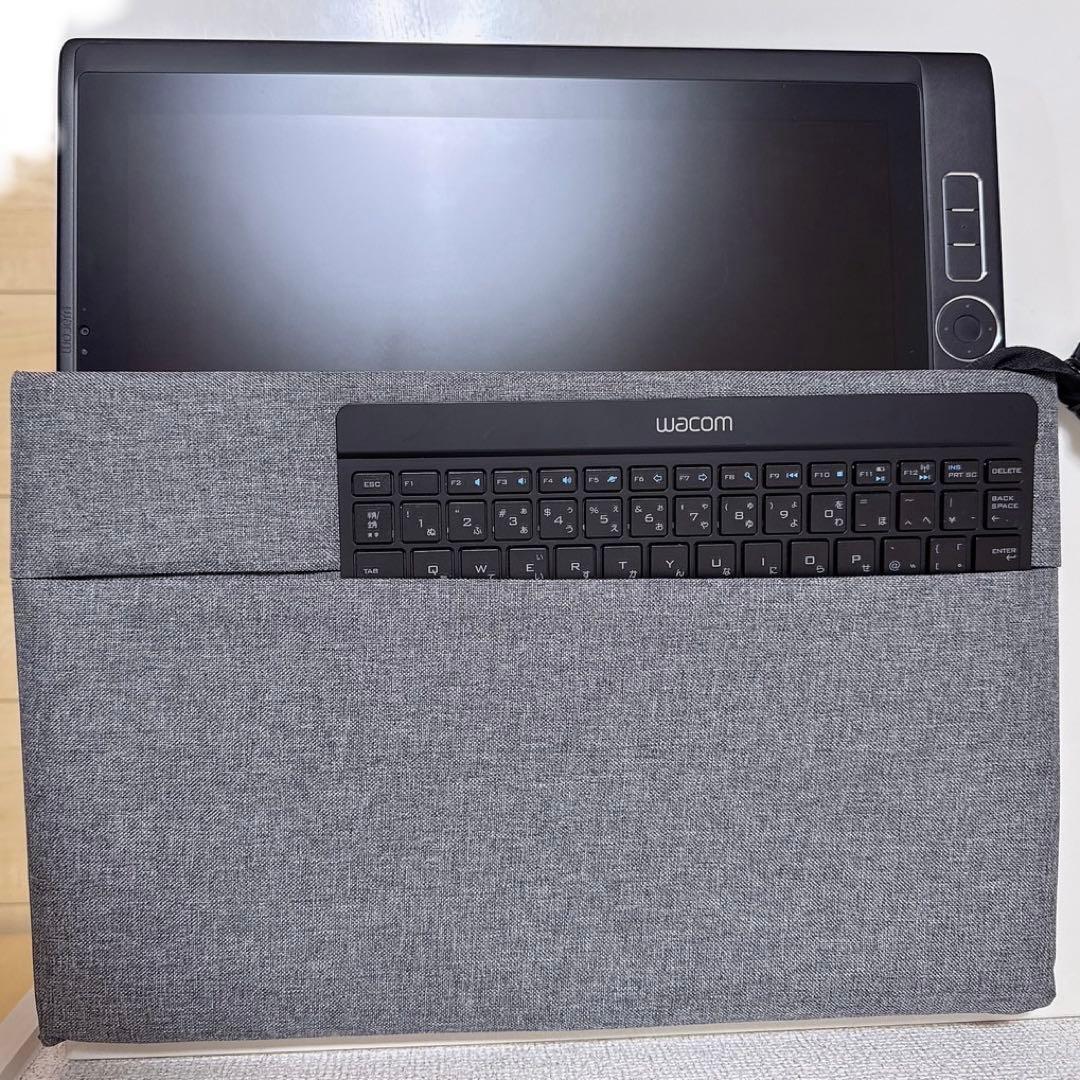 液タブ・ペンタブ WACOM MobileStudio Pro 13 DTH-W1320H