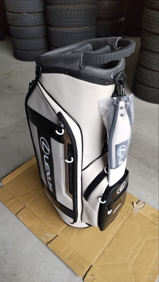 LEXUS×Admiral キャディバッグ ホワイト・ブラック