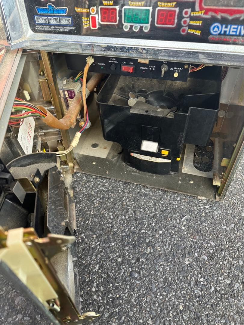 ★激レヤ 平和　アントニオ猪木自身がパチスロ機　実機のみ　４号機 ★
