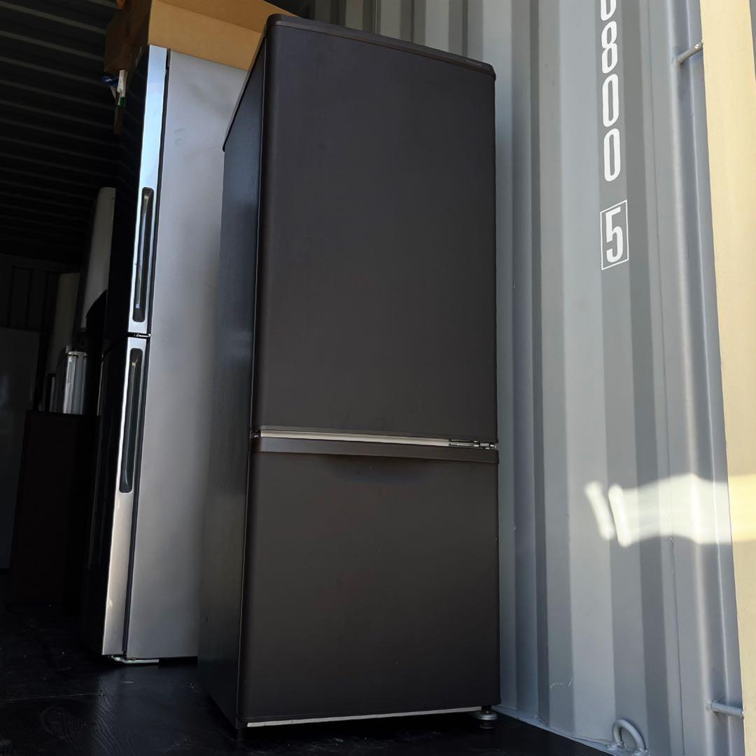 取付無料！高性能パナソニックマットショコラブラウンおしゃれインテリア大きめ冷蔵庫