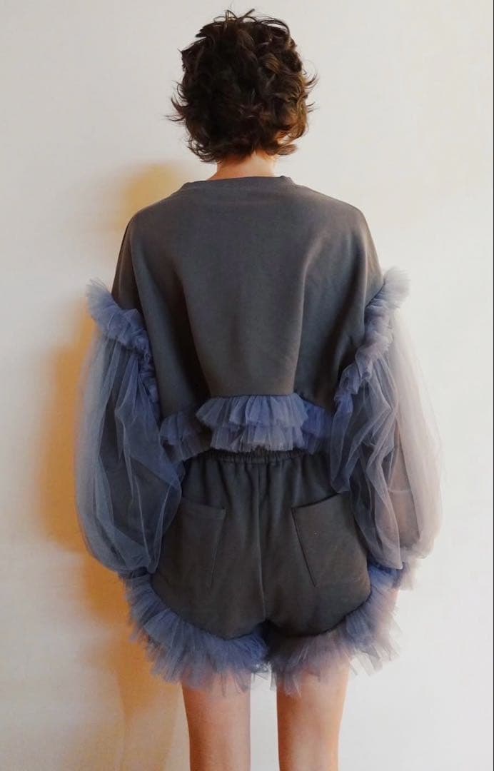 新品 VIVIANO Cropped Tulle Sweatshirt gray