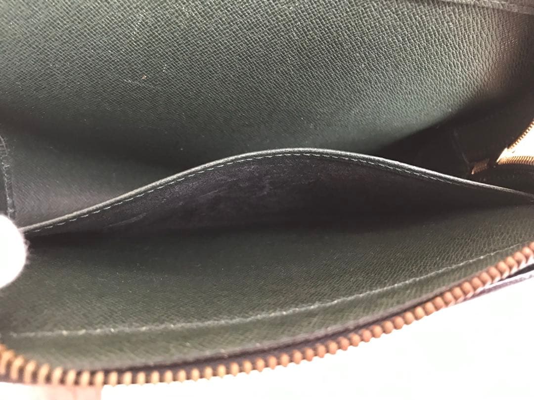 ルイヴィトン タイガ セカンドバッグ