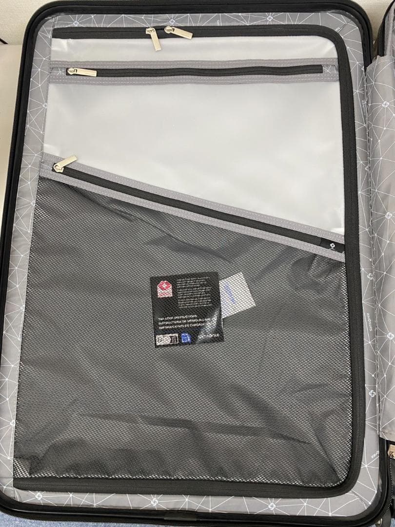 サムソナイト エレメントスーツケース 27インチ ブラックベリー 固定式TSA
