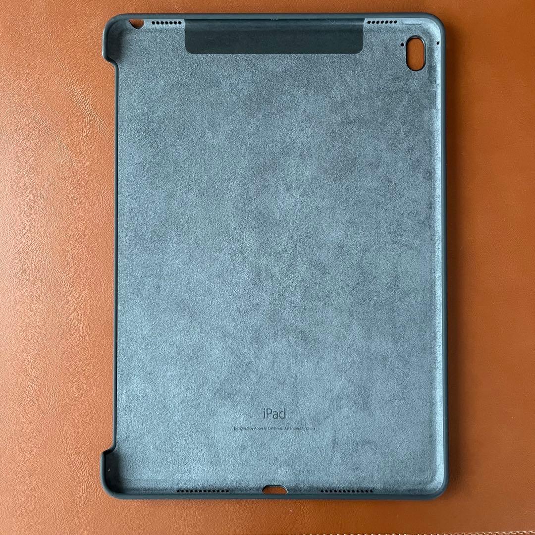 【美品】Apple iPad Pro 9.7インチ128GB シルバーA1673