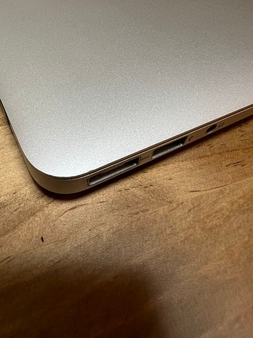 MacBookAir2014 11インチ 4GB 128GB