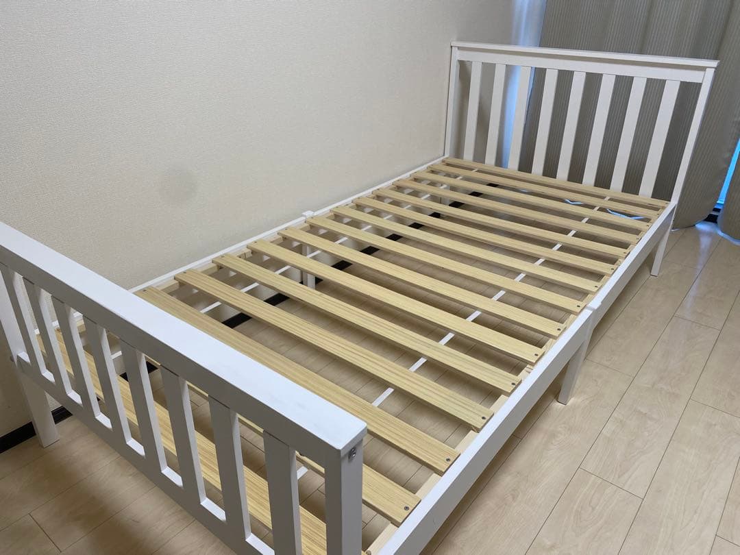 ベッド シングル ベッドフレーム ホワイト 白 宮棚付き おしゃれ かわいい