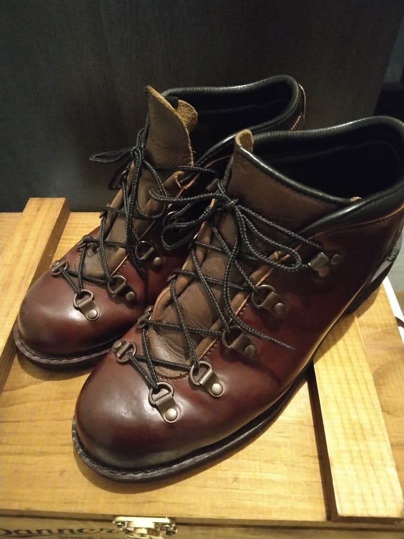 Danner ハイカットブーツ ダークブラウン 木箱付きコードバン