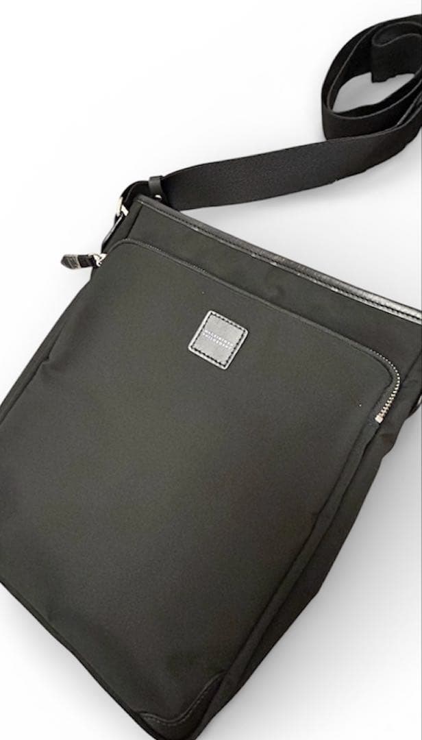 未使用品MACKINTOSH PHILOSOPHYブラック　ショルダー通勤バック