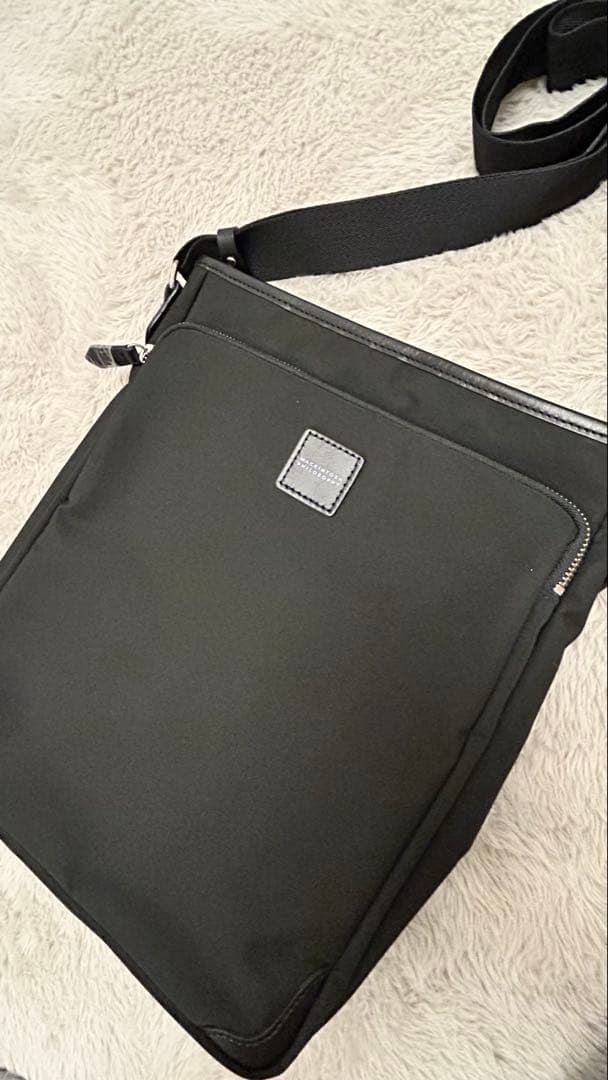 未使用品MACKINTOSH PHILOSOPHYブラック　ショルダー通勤バック