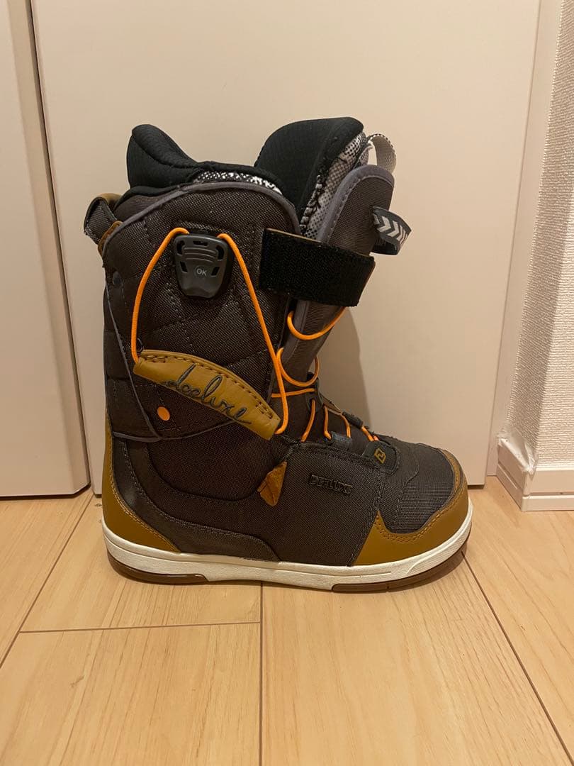 DEELUXE RAY スノーボードブーツ 女性用 USW 4.5
