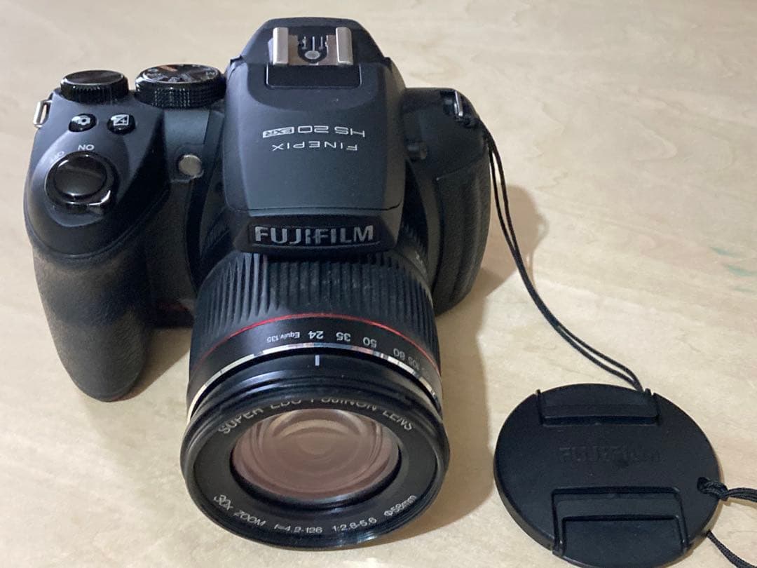 富士フイルム FUJIFILM finepix HS20EXR