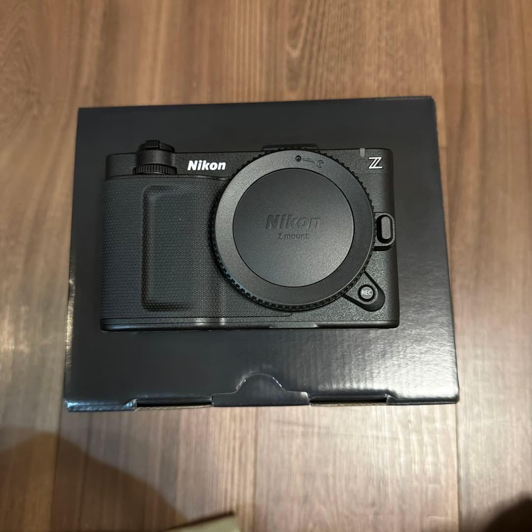 Nikon ZR ほぼ新品