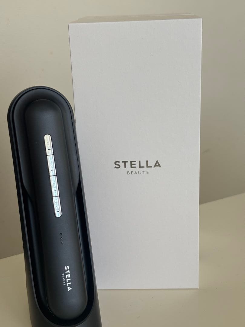 美容家石井美保さん絶賛　STELLA レーザー&EMSリフトブラシPRO箱付き