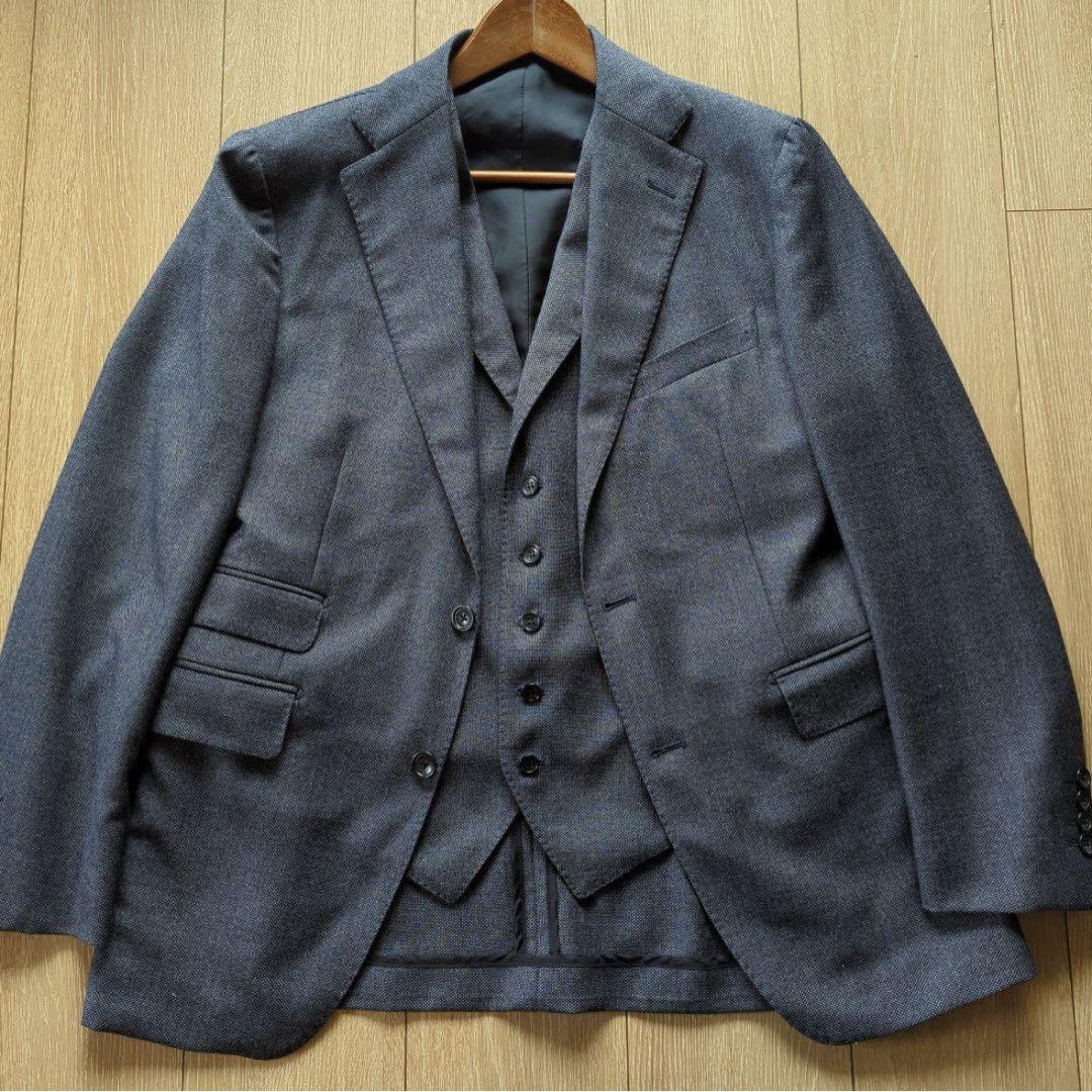 （美品）タリアトーレ 3ピーススーツ 46 定価約19万円