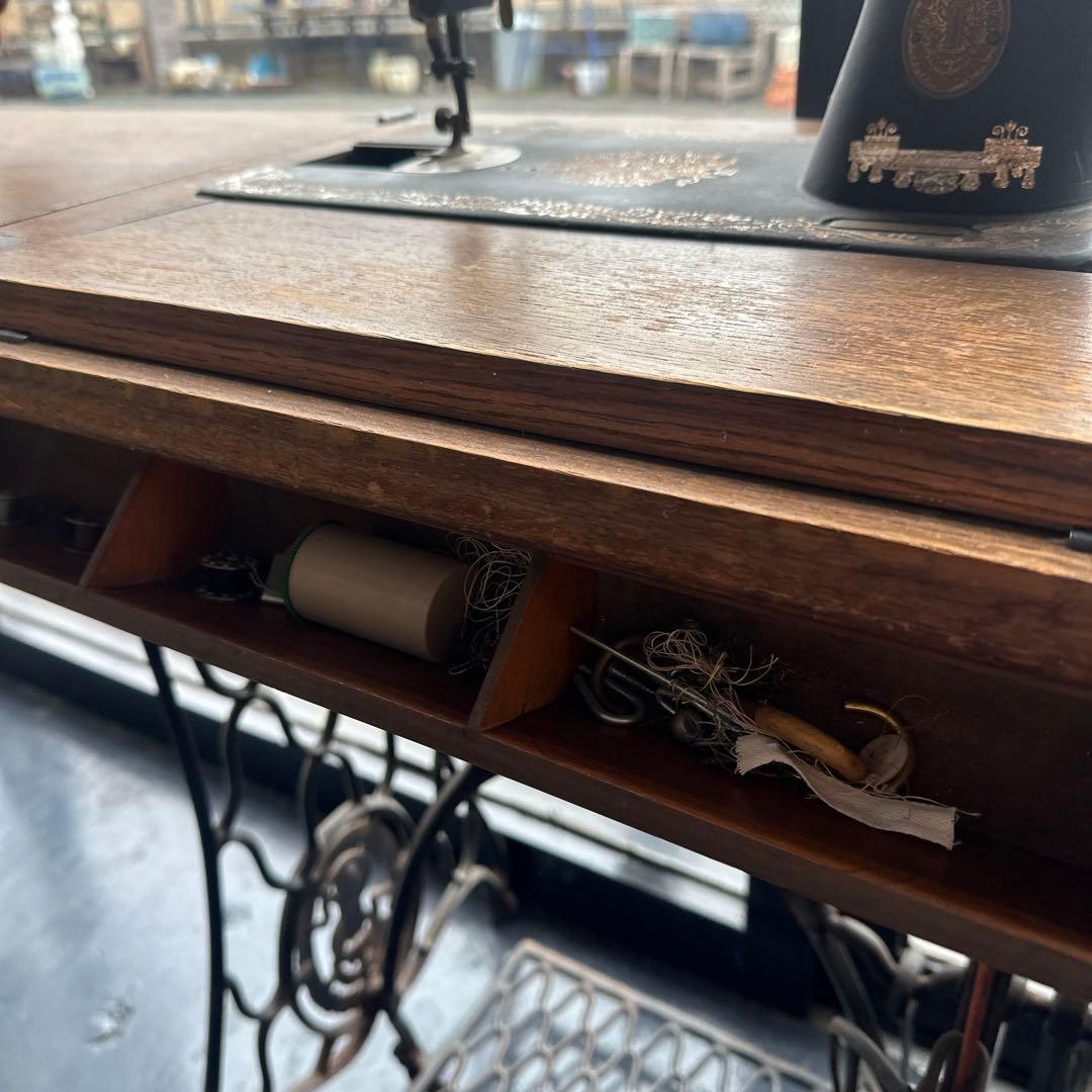 これで本当に削除❣️ヴィンテージ　シンガーミシン