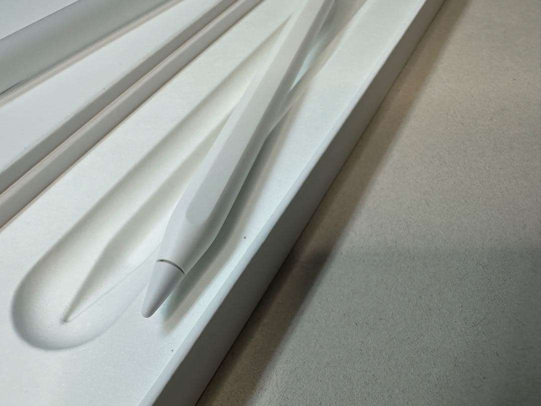 【美品】Apple Pencil Pro MX2D3ZA/A Y1FLV