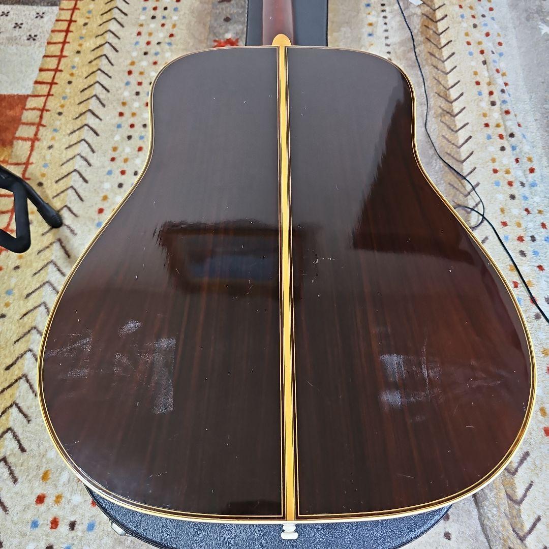 ヤマハL-6前期型トップ.バック単板！ハードケース付き。