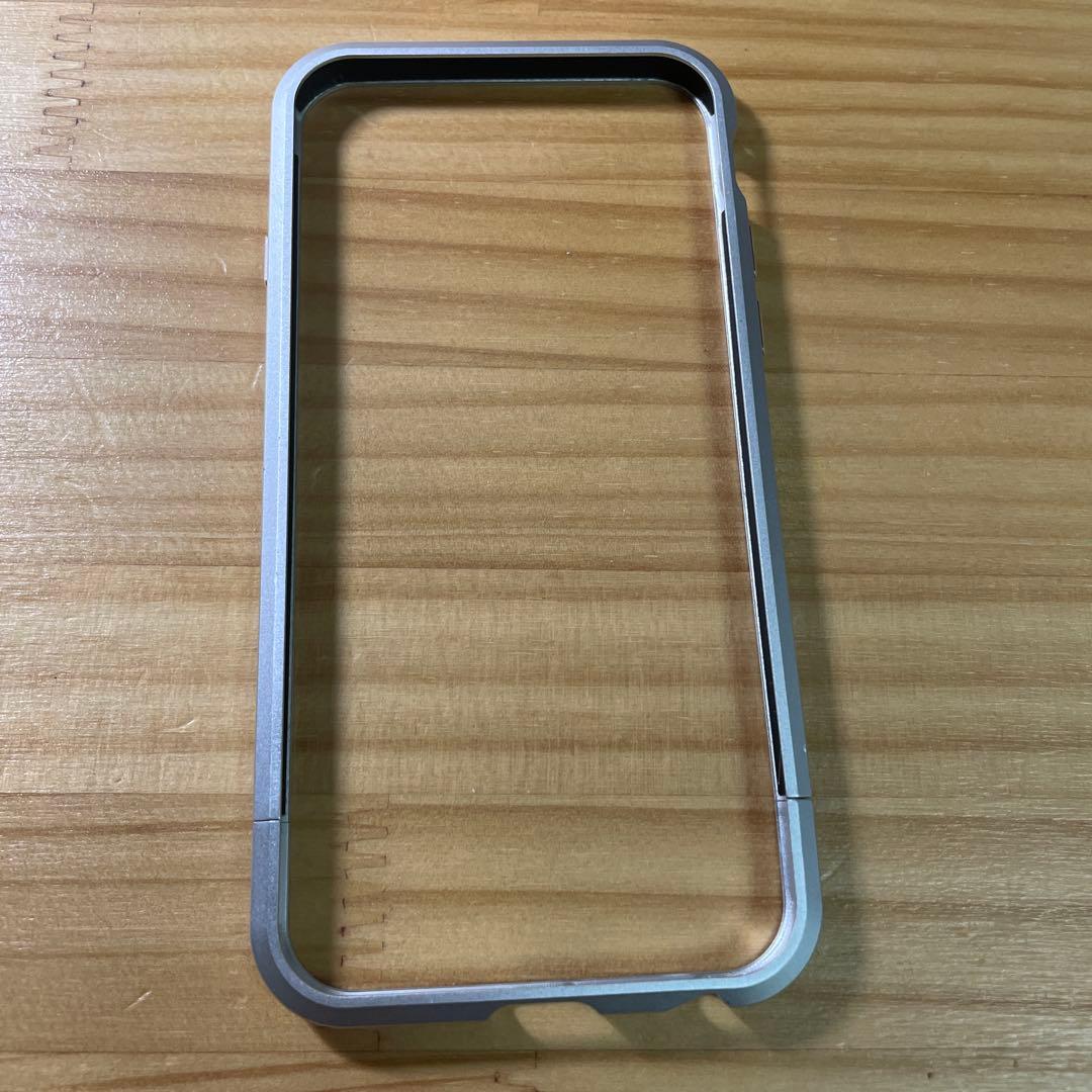 美品 iPhoneSE 第2世代 本体 productRed 64GB