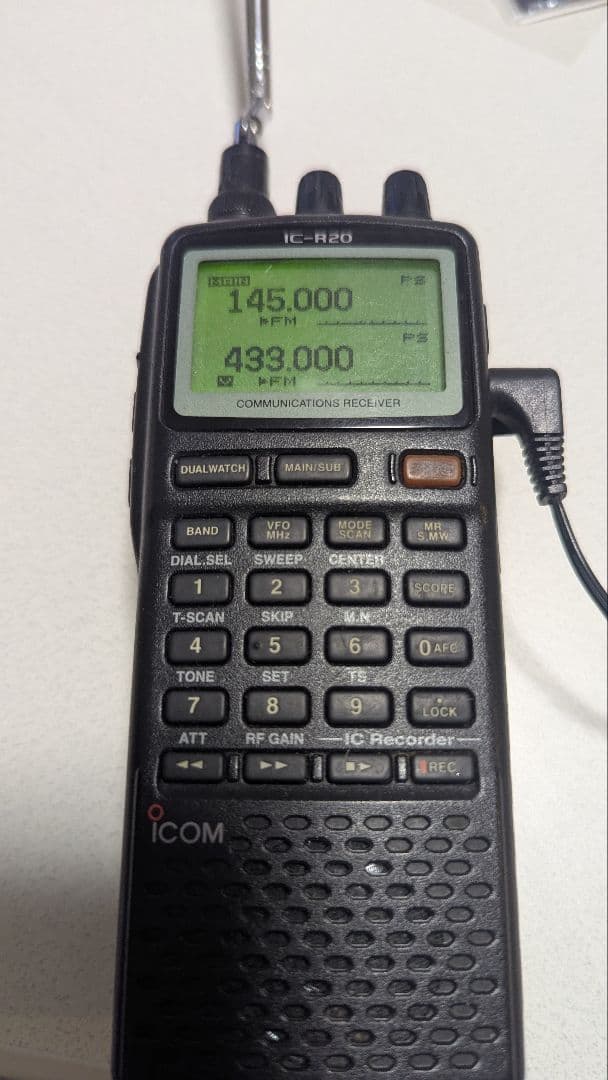 わわわ。【入手困難！】アイコム広帯域ハンディ受信機IC-R20