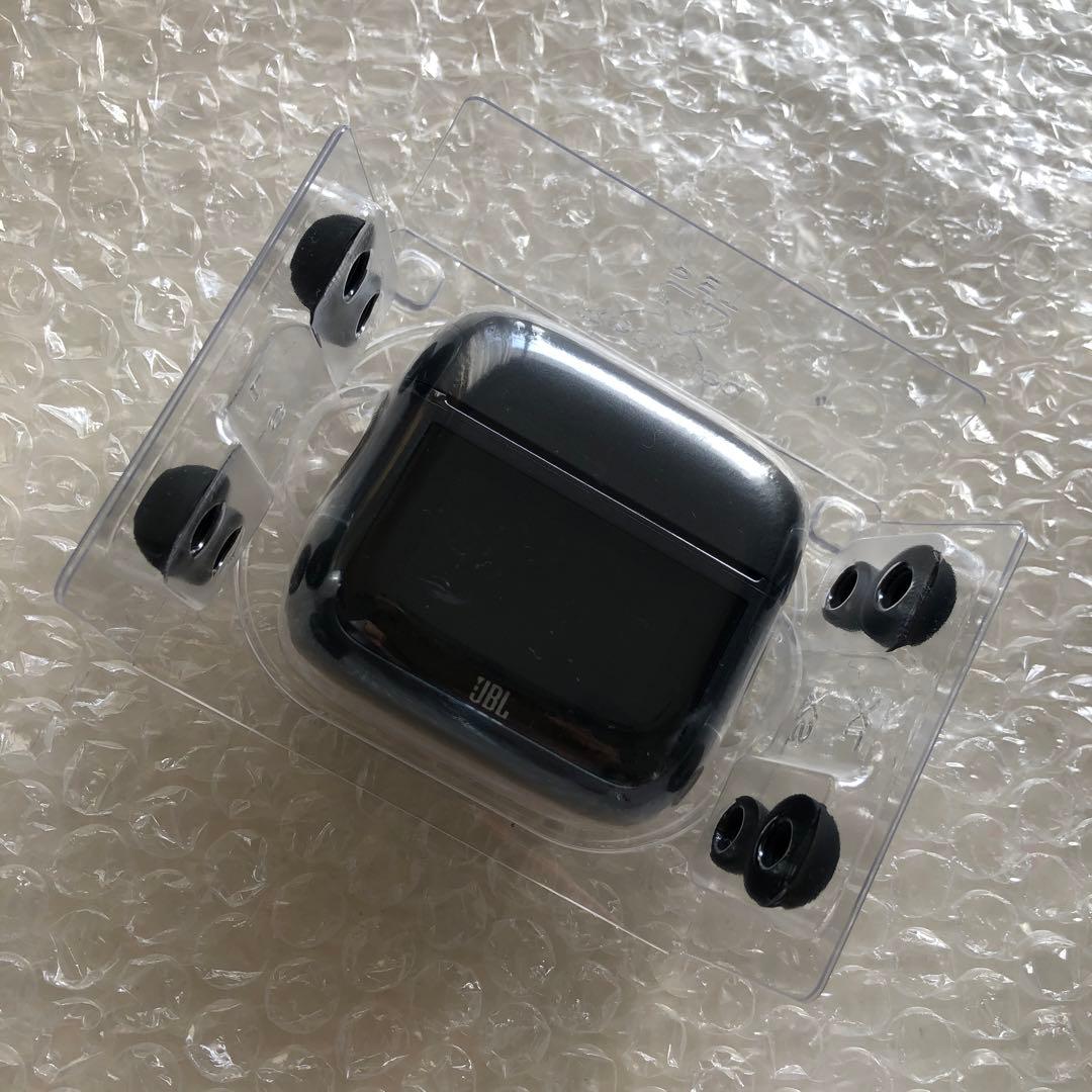 ヒツジ  JBL Tour Pro 3 ワイヤレスイヤホン