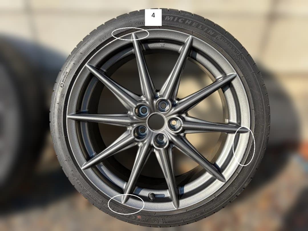 ZD8 純正 18インチx7.5J ホイール&タイヤ（215/40R18）